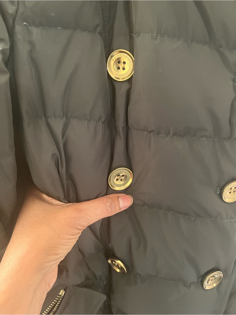 Burberry dark olive green Quilted Double-Breasted Coat with Gold Buttons - Picture 5 of 14